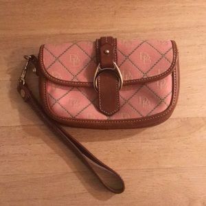 Dooney & Bourke Wristlet